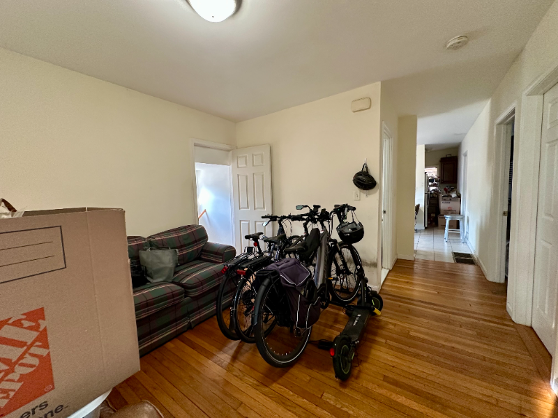 30 Linden St - Photo 4 of 13