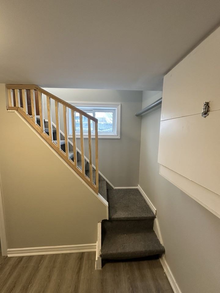 107 Euclid St - Photo 2 of 11