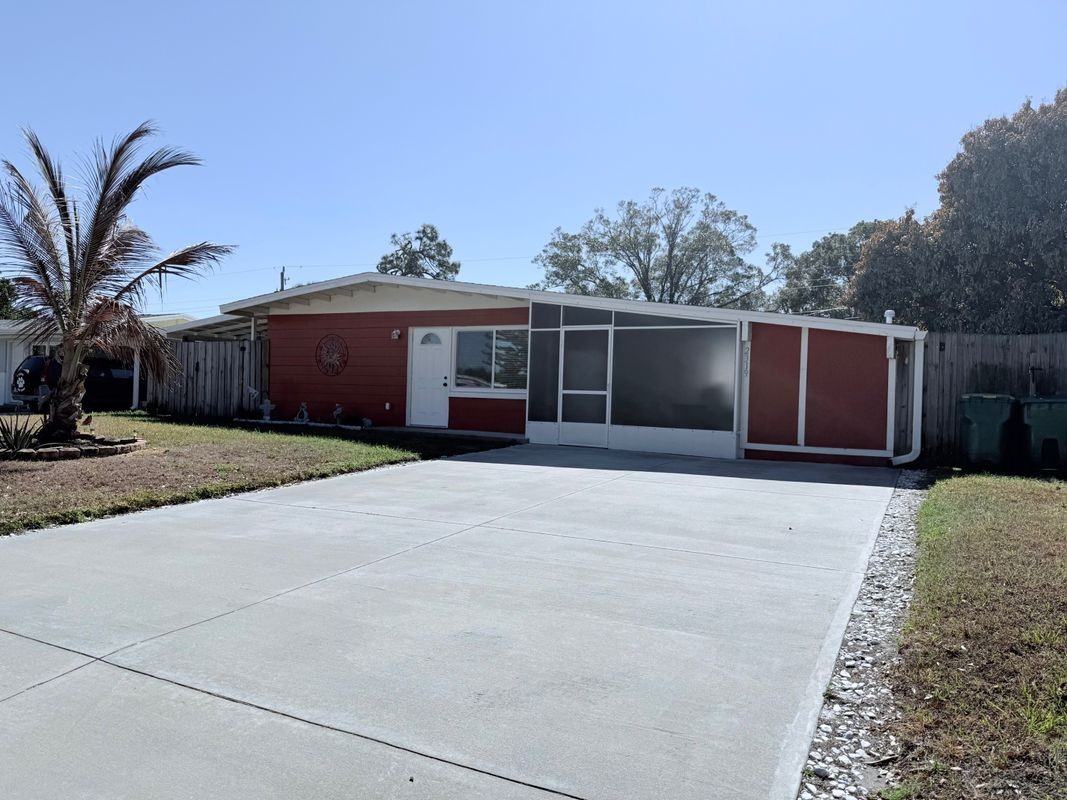 2319 Saint Dunston Ln - Photo 2 of 26