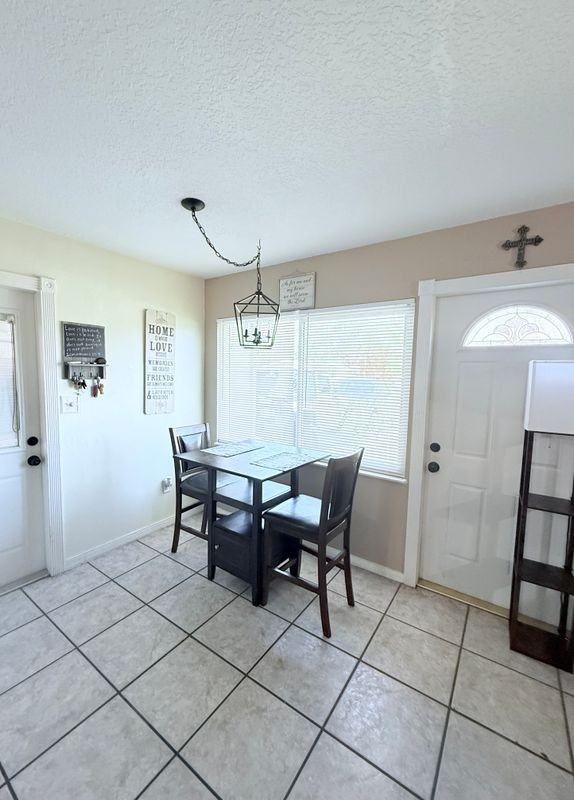 2319 Saint Dunston Ln - Photo 6 of 26