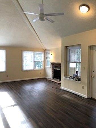 30 E Bluff Rd - Photo 2 of 16