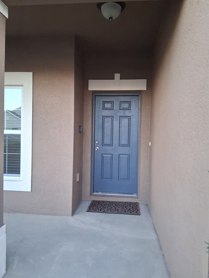 2563 Tanner Terrace - Photo 3 of 12