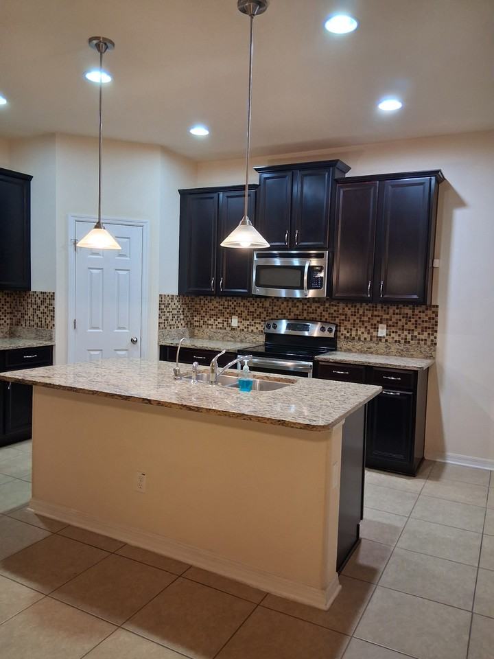 2563 Tanner Terrace - Photo 7 of 12