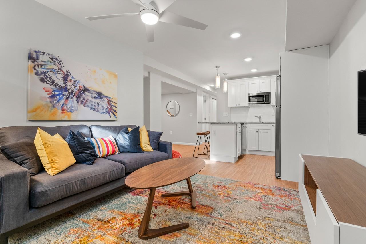 36 Emerson St #4 - Photo 5 of 19