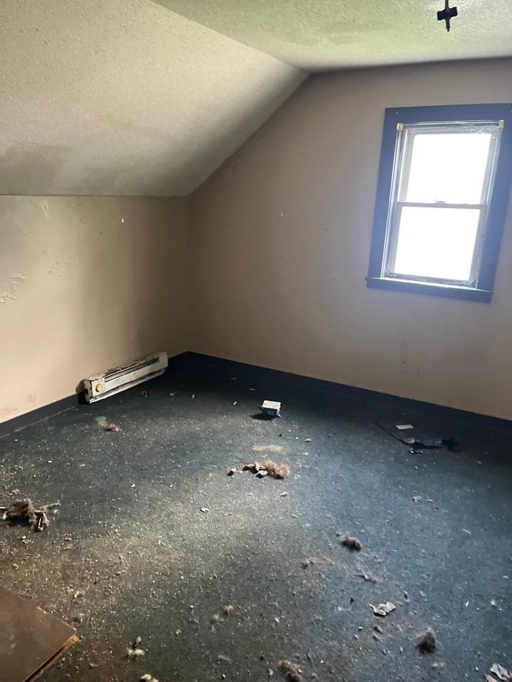 819 May St #NA - Photo 6 of 8