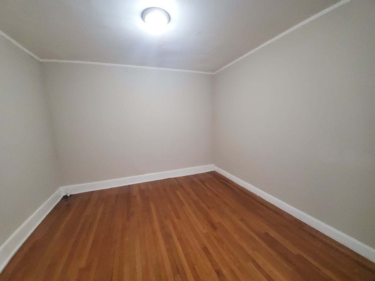 382 Bloomfield Ave #2 - Photo 5 of 8