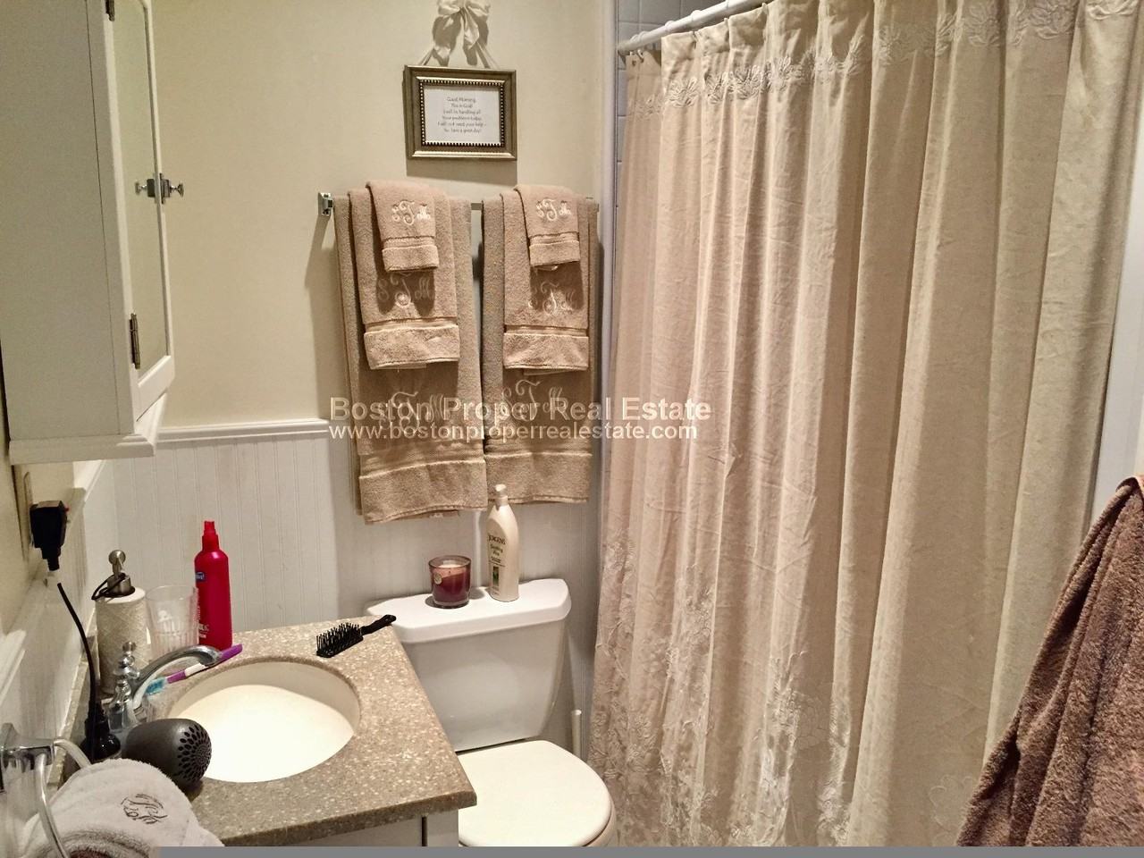 31 Gloucester St #2R - Photo 6 of 7