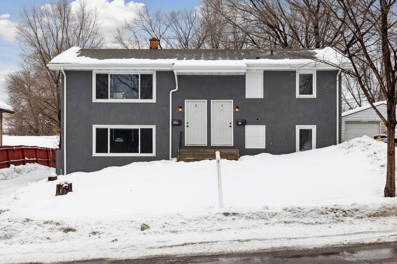 439 Arlington Ave E #2 - Photo 3 of 28