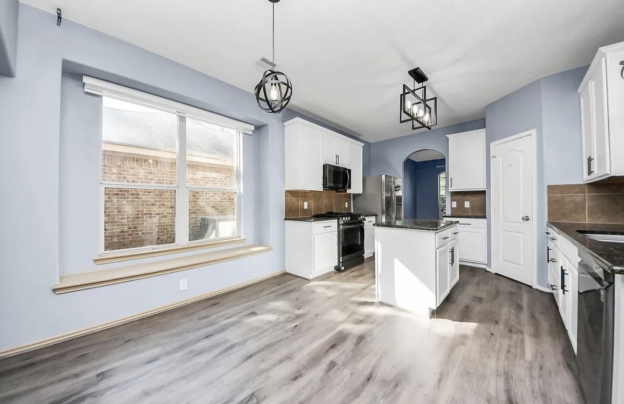 7946 Atwood Hills Ln #NA - Photo 3 of 34