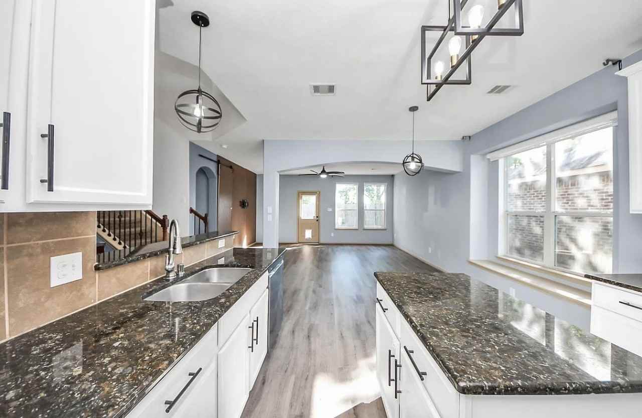 7946 Atwood Hills Ln #NA - Photo 6 of 34