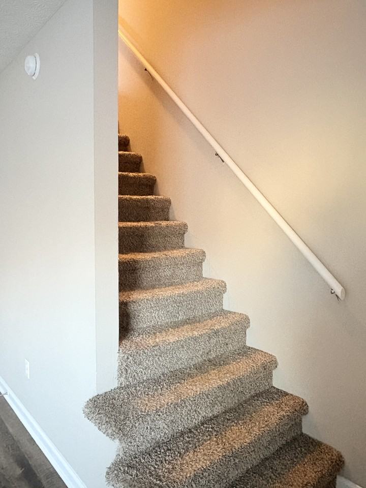 1956 Sandra St #B - Photo 6 of 14