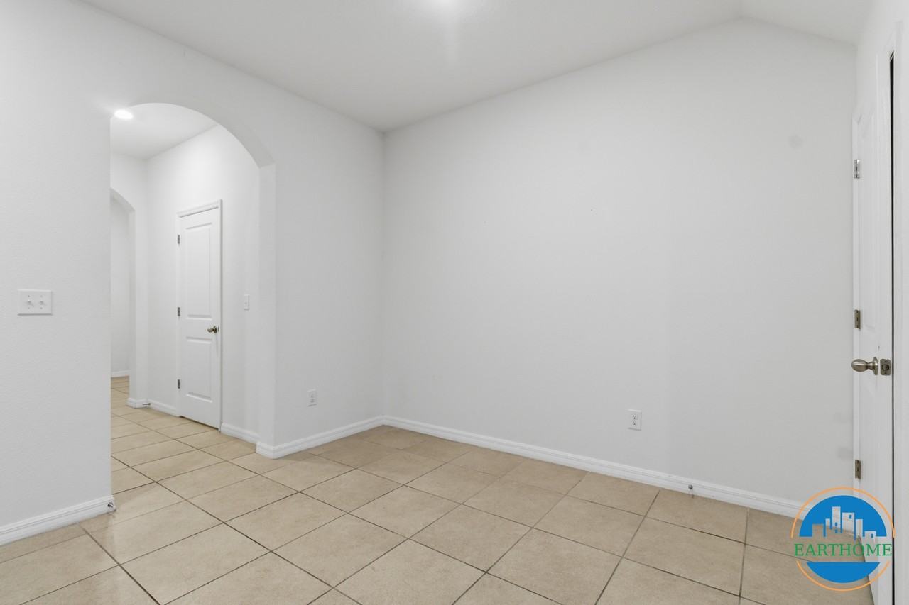 3815 Rippaso Pl #A - Photo 7 of 30