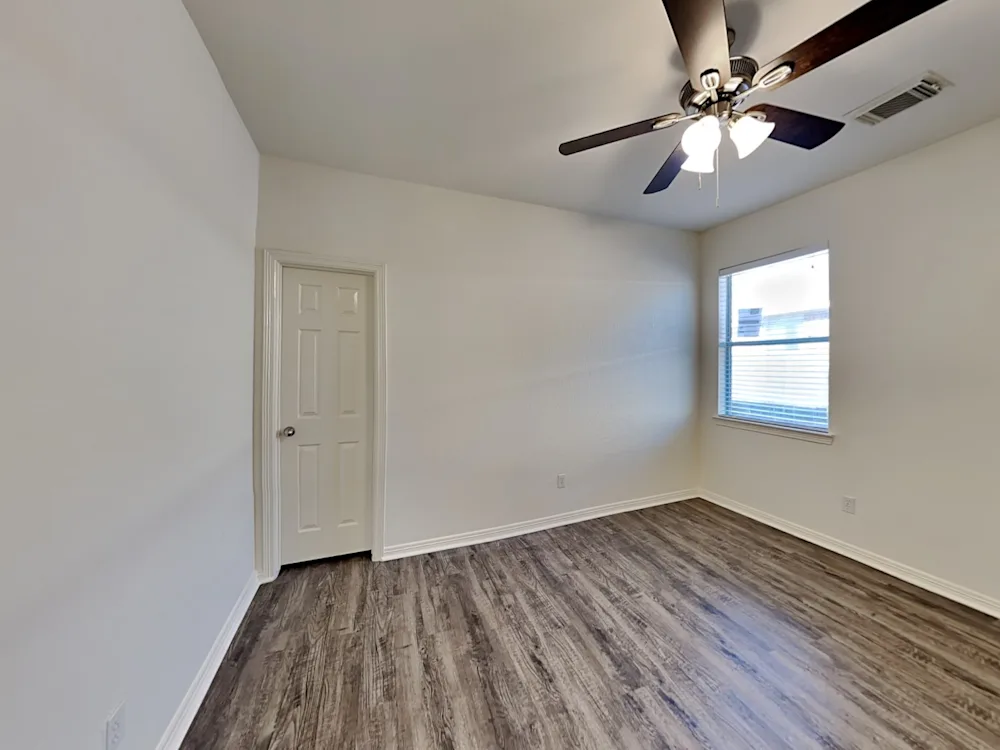 410 Drake Ln #NA - Photo 2 of 11