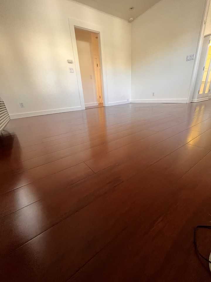 118 E Chelan Ave #NA - Photo 4 of 19