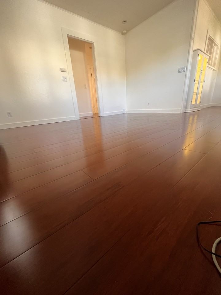 118 E Chelan Ave #NA - Photo 5 of 19