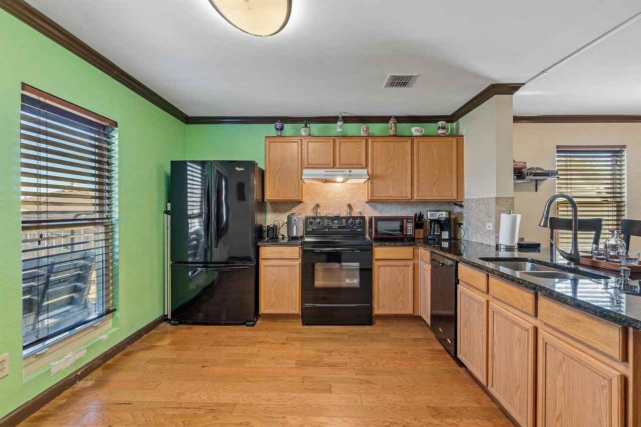 120 Live Oak Ln #NA - Photo 7 of 23