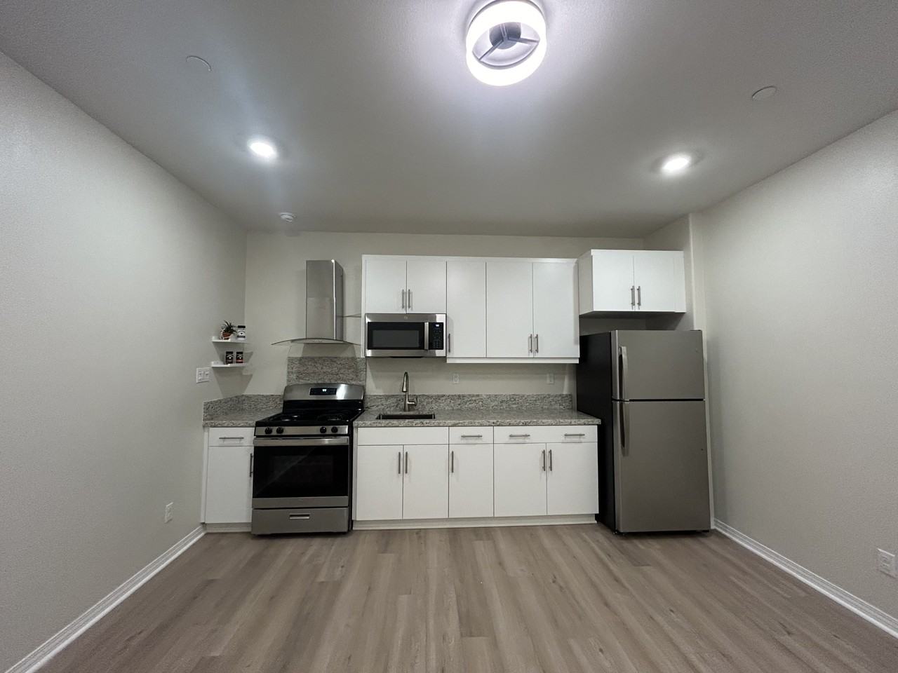 30311 Chamonix Cir #A - Photo 5 of 7