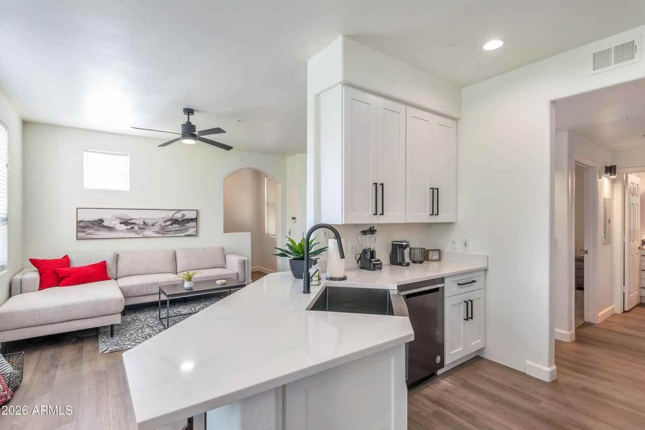 29606 N Tatum Blvd Apt 210 #210 - Photo 6 of 17