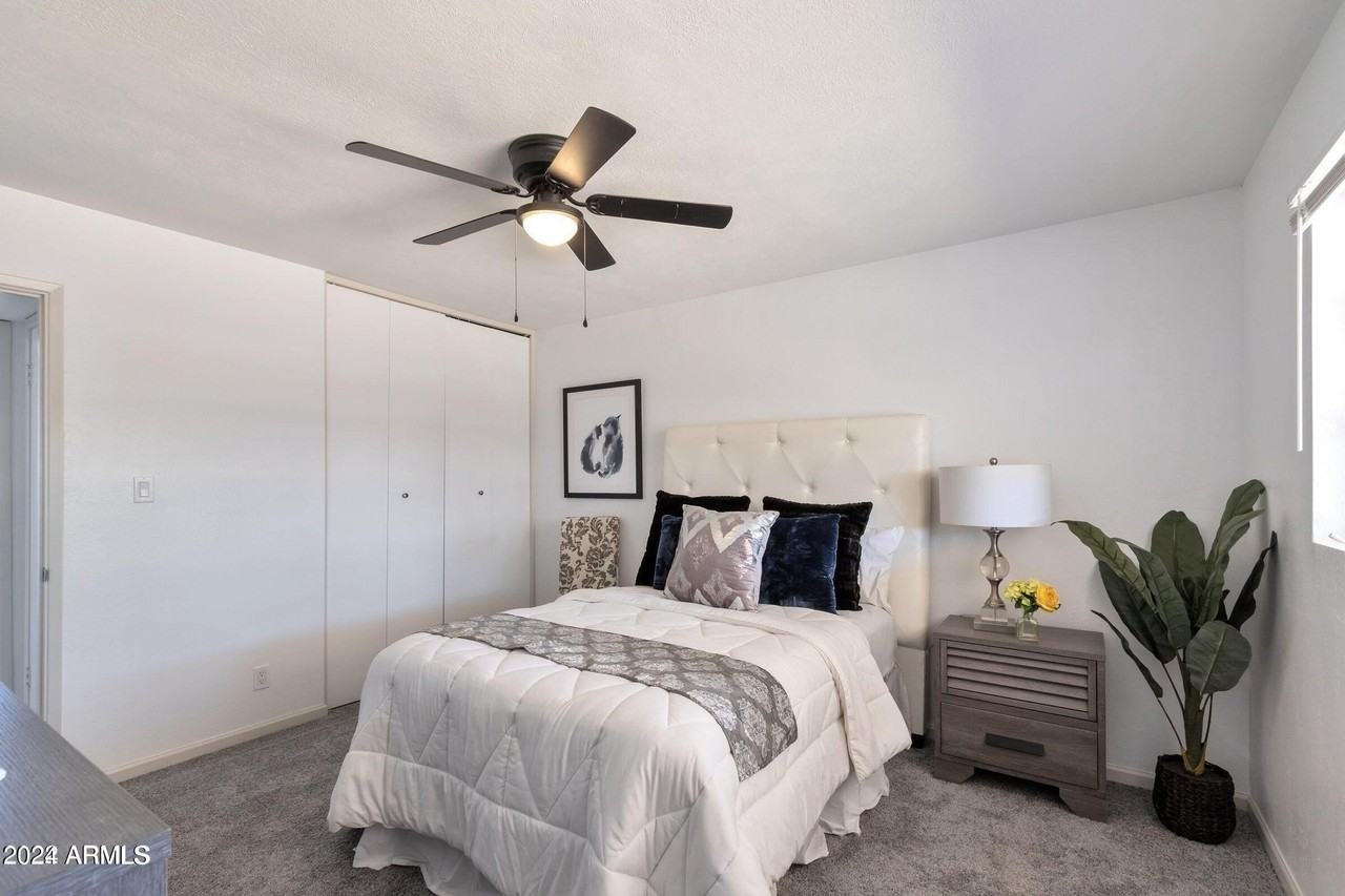 3719 W Rovey Ave - Photo 5 of 9