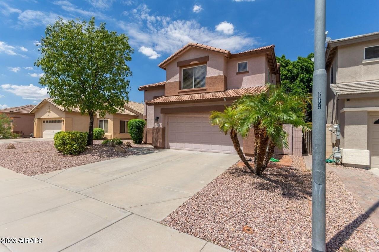 14332 W Weldon Ave - Photo 4 of 30