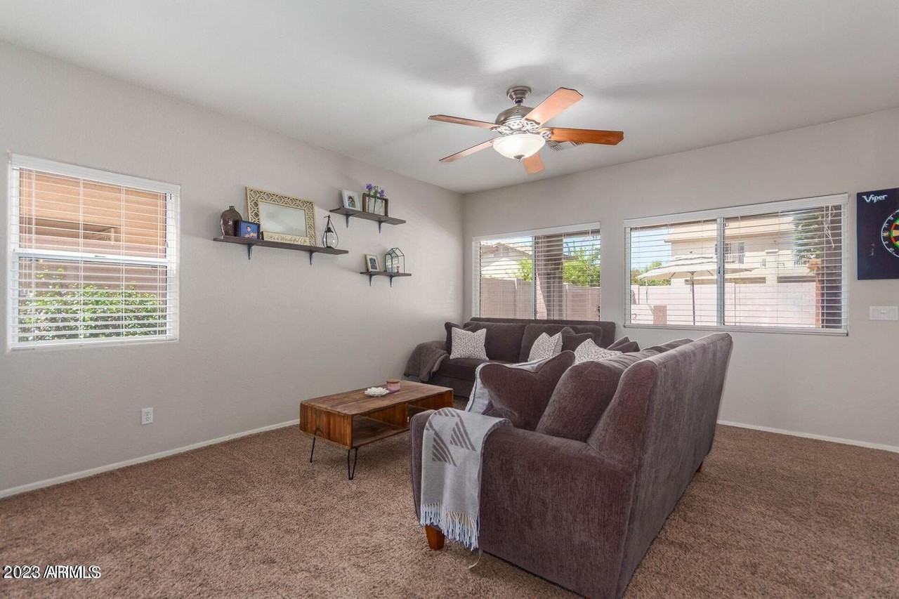 14332 W Weldon Ave - Photo 7 of 30