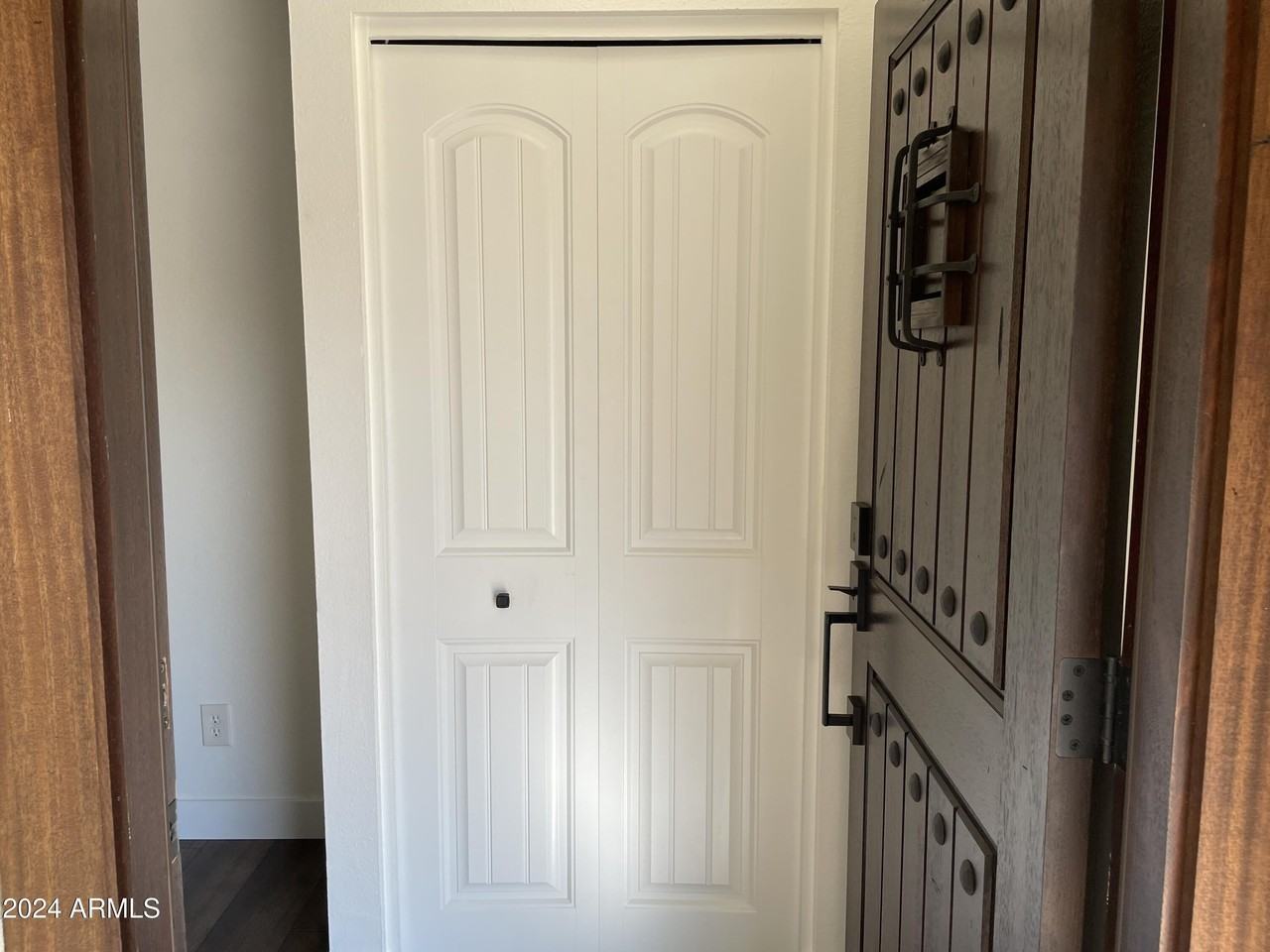 4322 W Sandra Cir - Photo 5 of 43