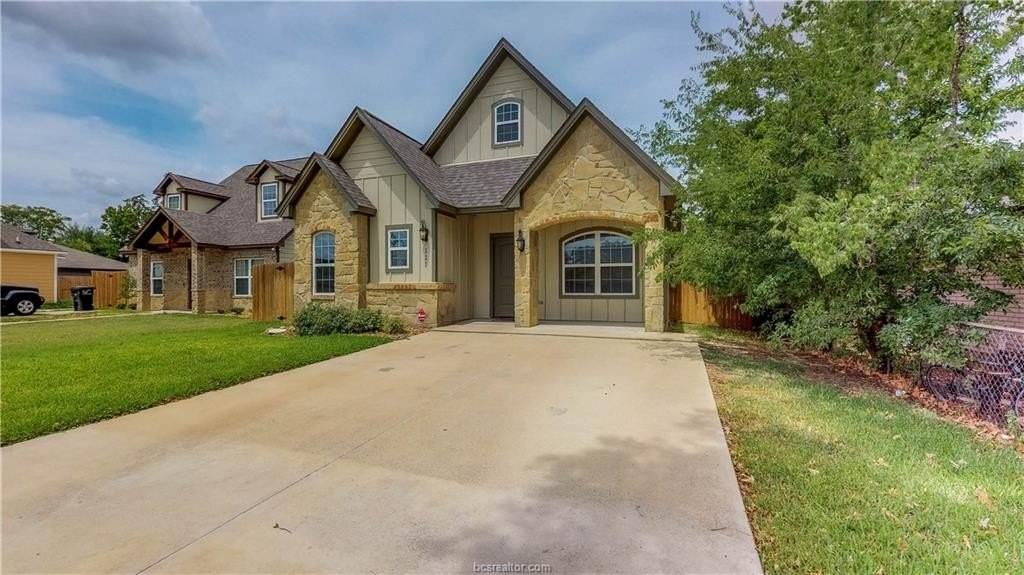 111 Southland St - Photo 4 of 41