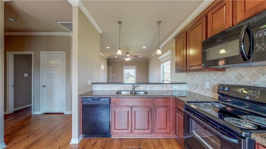 6902 Appomattox Dr - Photo 6 of 31