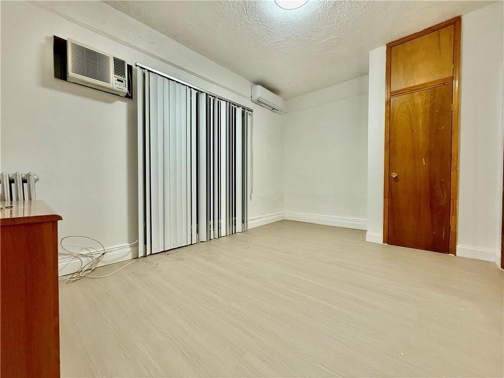 34 Bay 10th St #2 - Photo 2 of 6