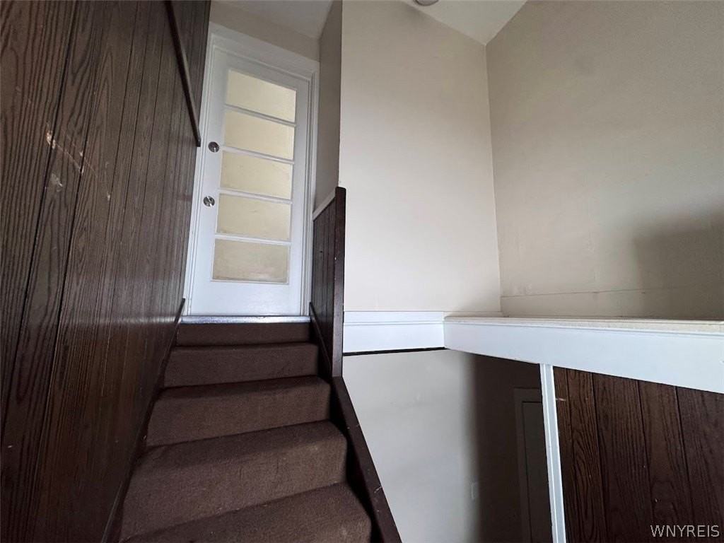 350 Delaware St Unit 2 #2 - Photo 3 of 19