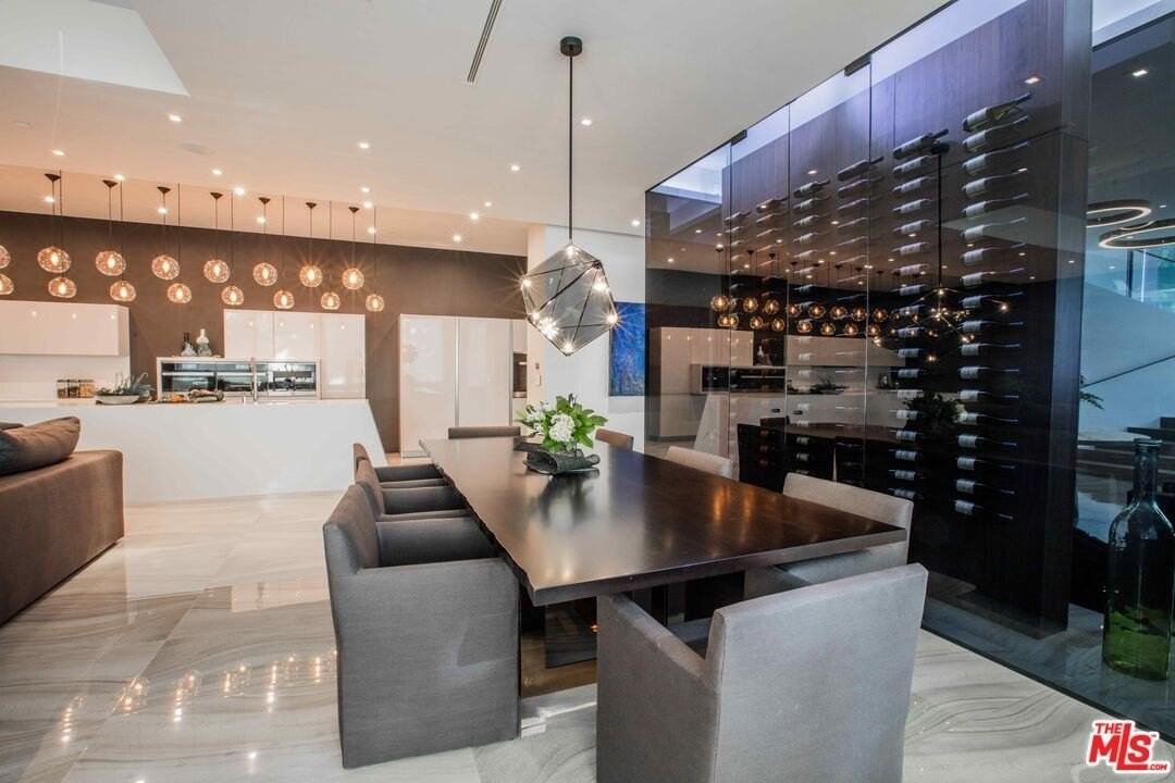 2210 Bowmont Dr - Photo 7 of 30