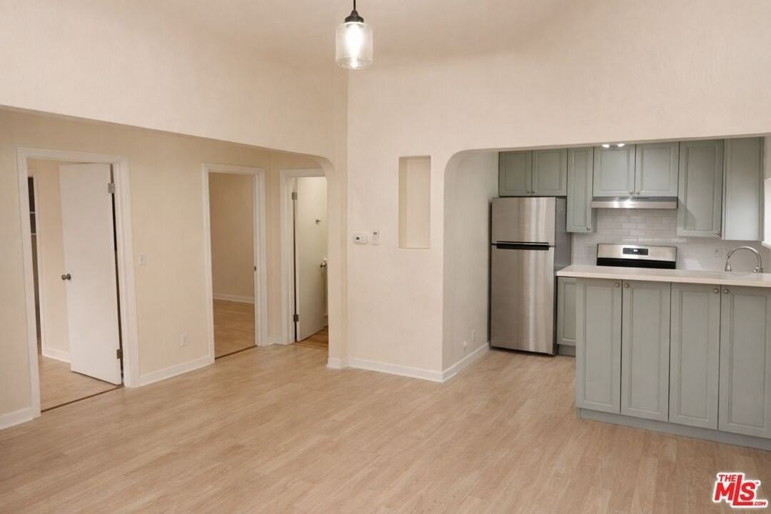 2461 Workman St Unit 5 #5 - Photo 4 of 7