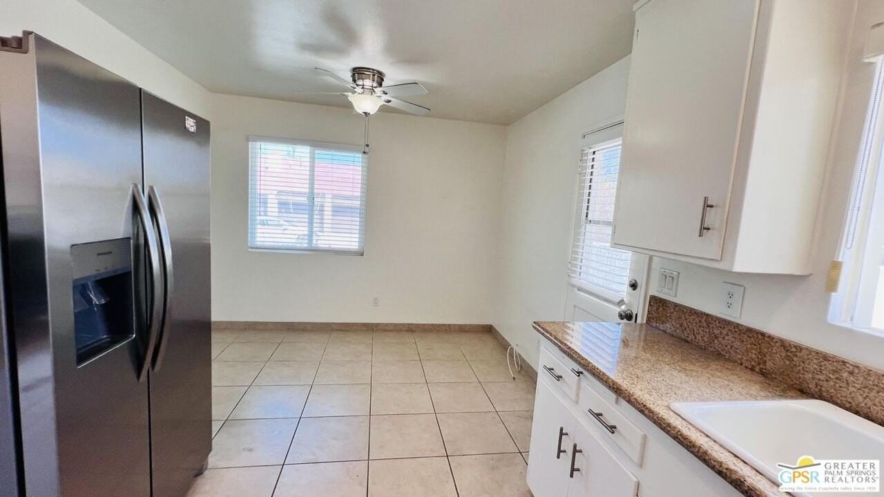 38260 Charlesworth Dr - Photo 5 of 12