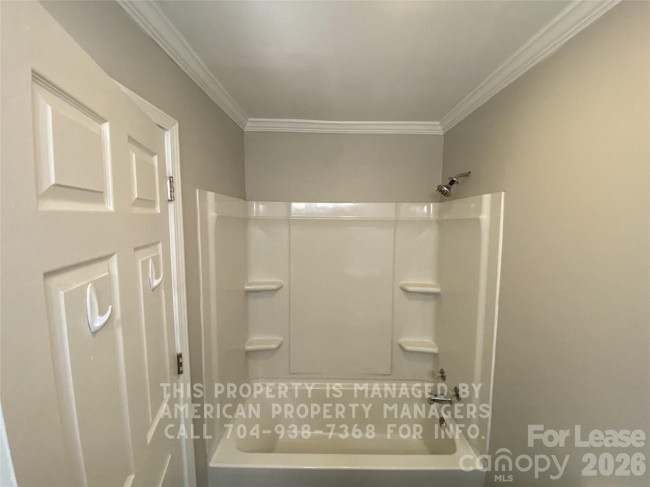 303 Southern Es St - Photo 5 of 11