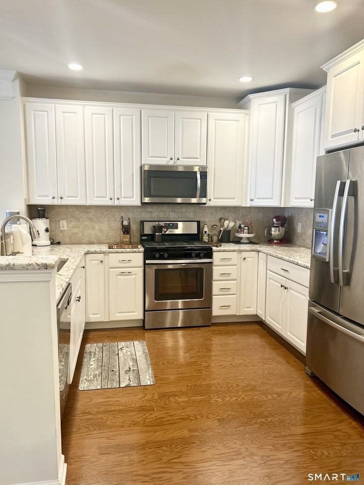 414 Center Meadow Ln Unit 414 #414 - Photo 4 of 19