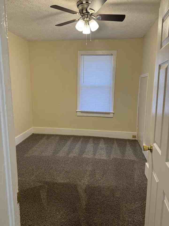 609 Marstellar St #NA - Photo 5 of 7