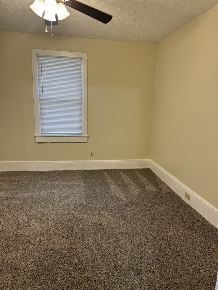 609 Marstellar St #NA - Photo 6 of 7