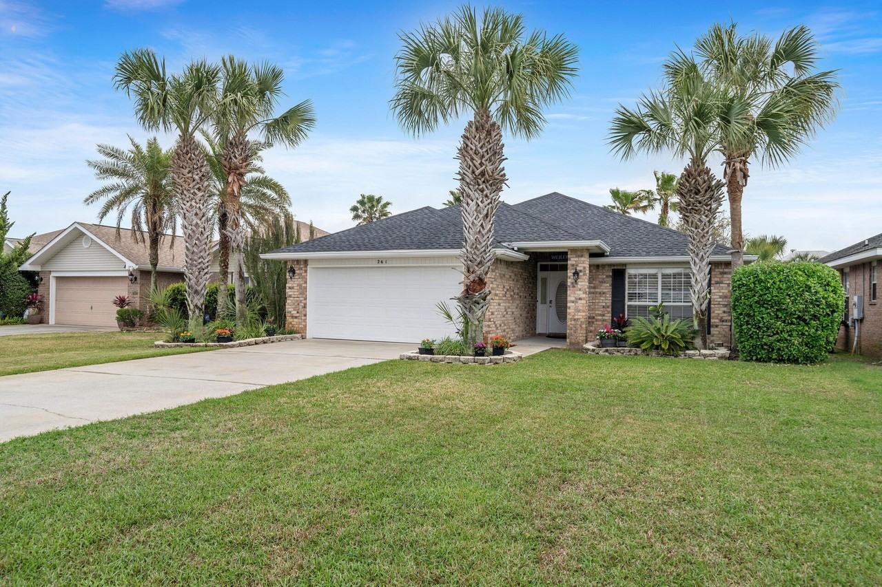 261 Sandy Cay Dr - Photo 2 of 50