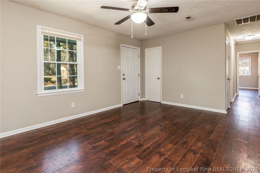 2243 Delta Dr - Photo 4 of 19