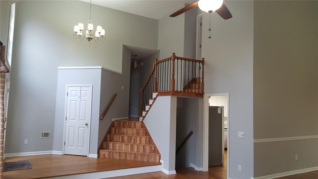 3885 Waterford Dr - Photo 2 of 40