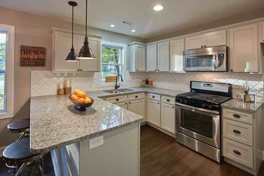 3787 Glenwood Rd - Photo 3 of 27