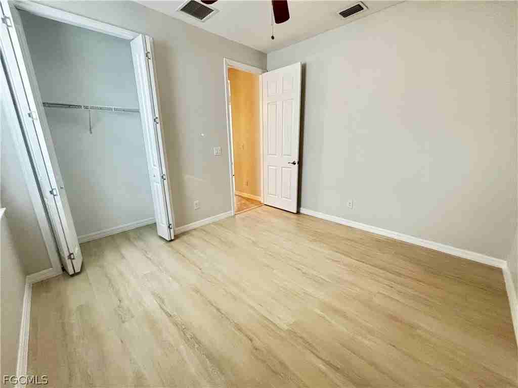 2108 Sw 28th Ter - Photo 4 of 11