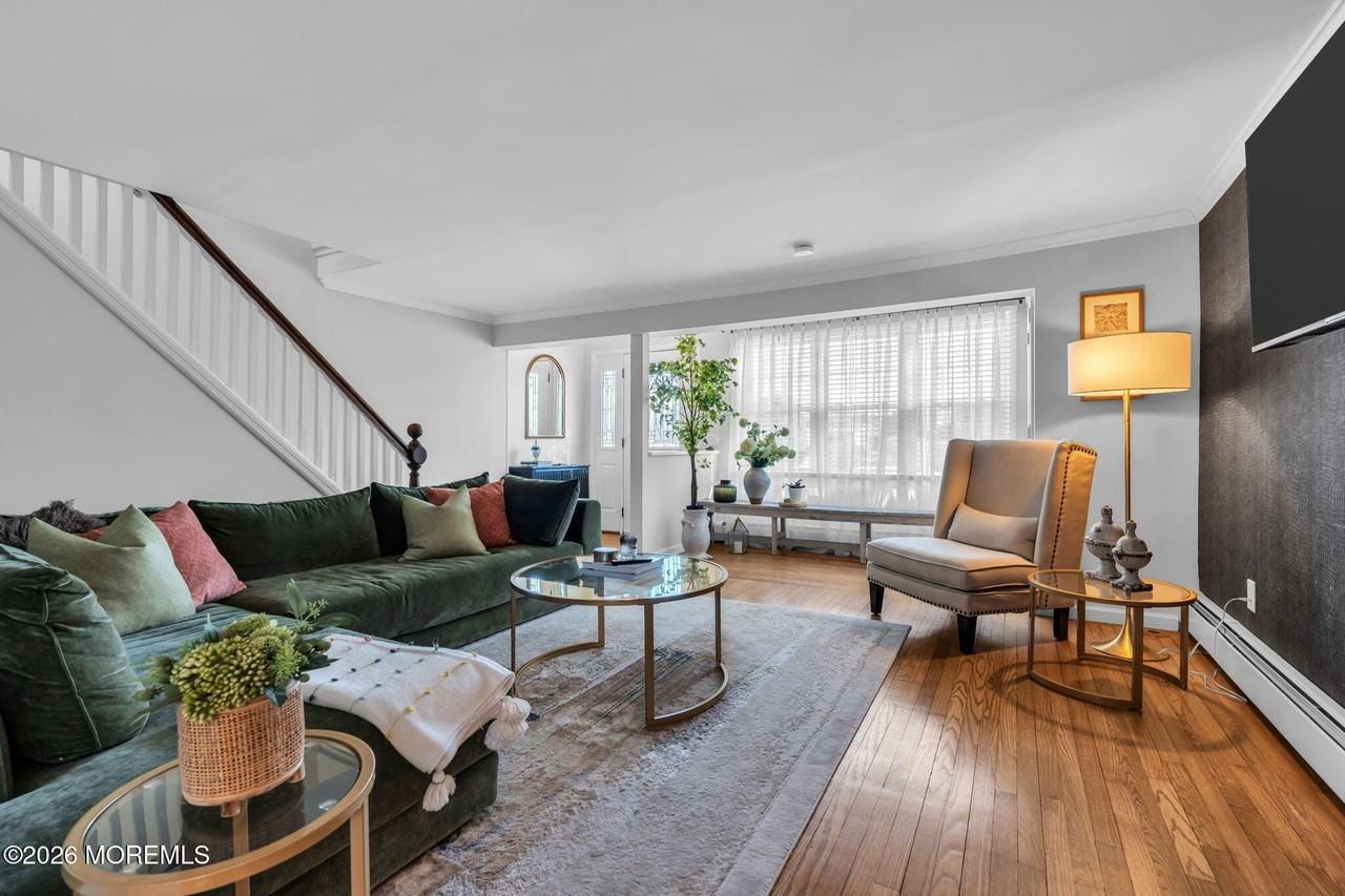 115 10th Ave - Photo 6 of 30