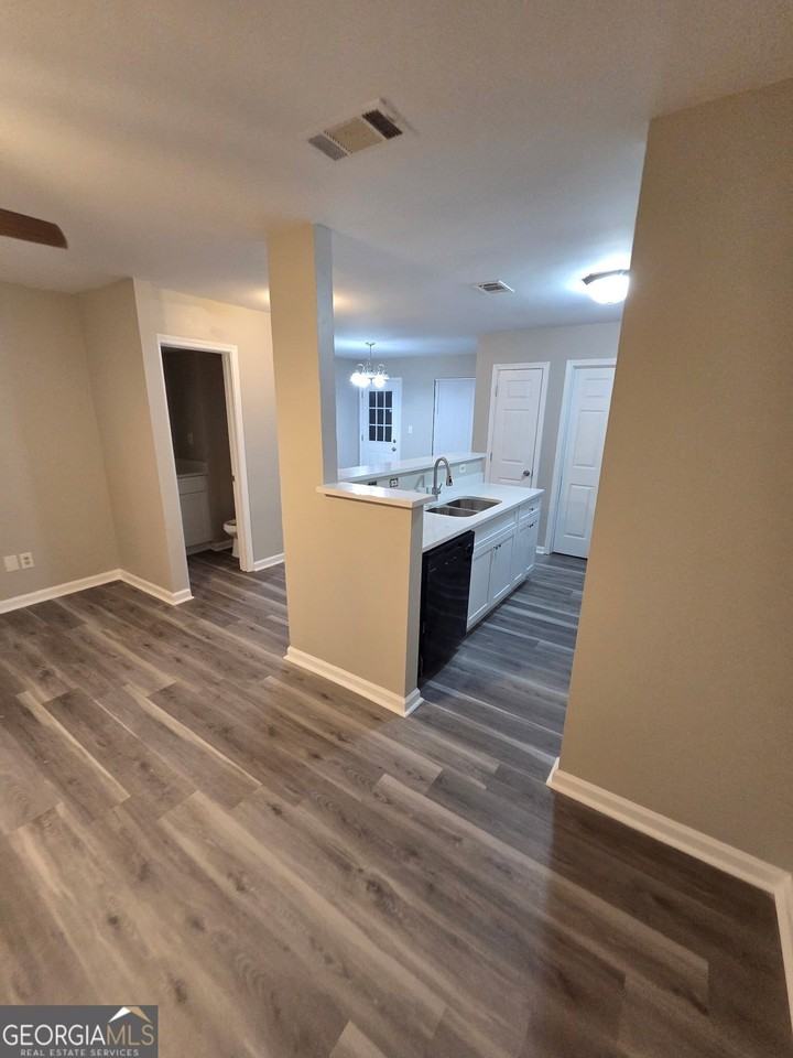 115 Glynn Addy Dr - Photo 4 of 9