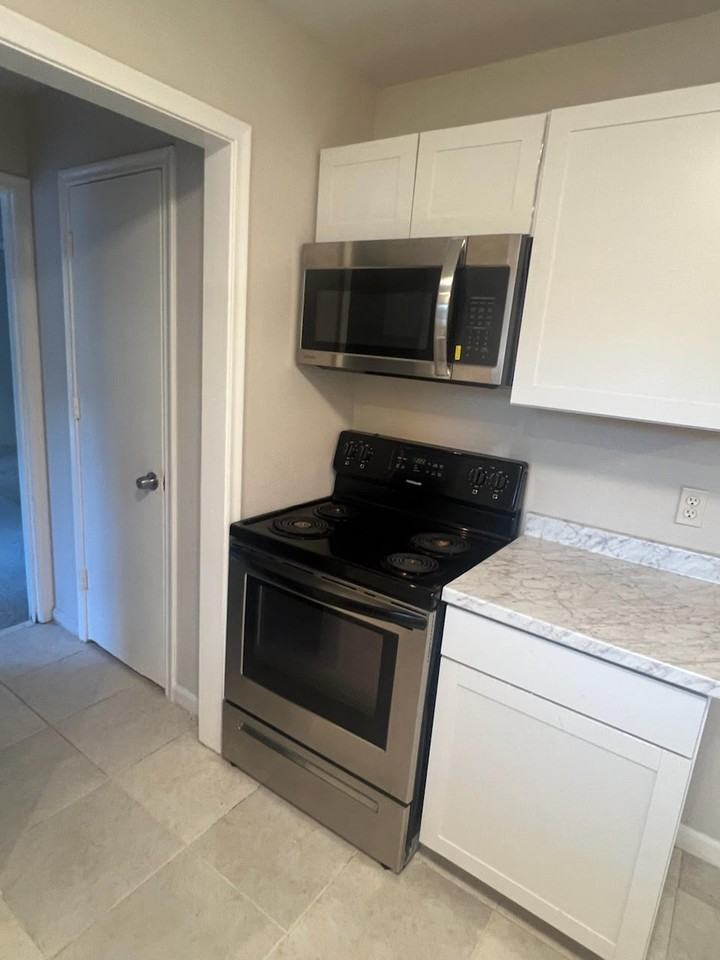 6 Eastvale Pl #NA - Photo 6 of 12