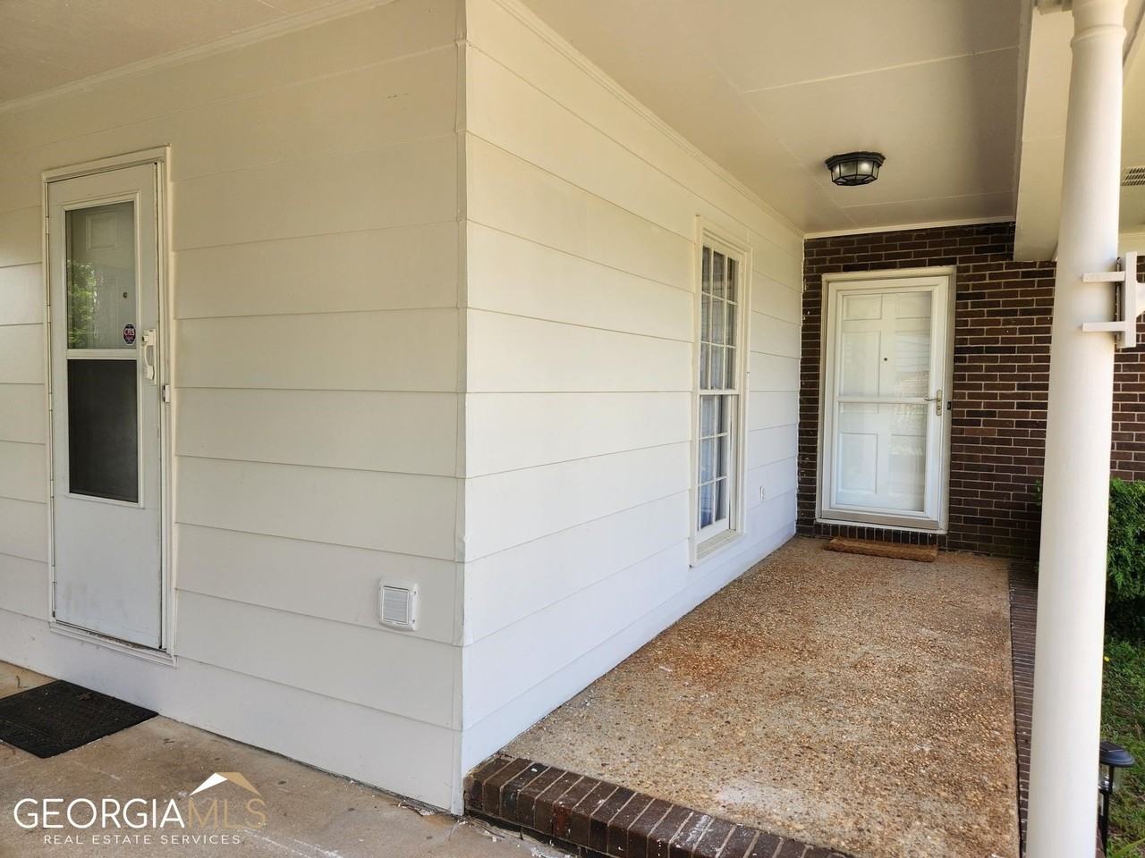 1136 Bunker Hill Rd - Photo 6 of 21