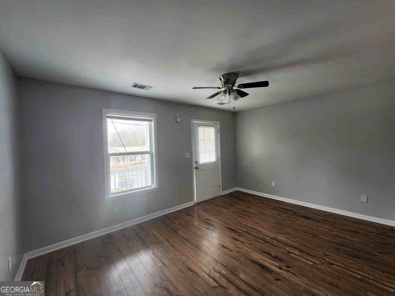 44 Richard Allen Dr - Photo 4 of 10