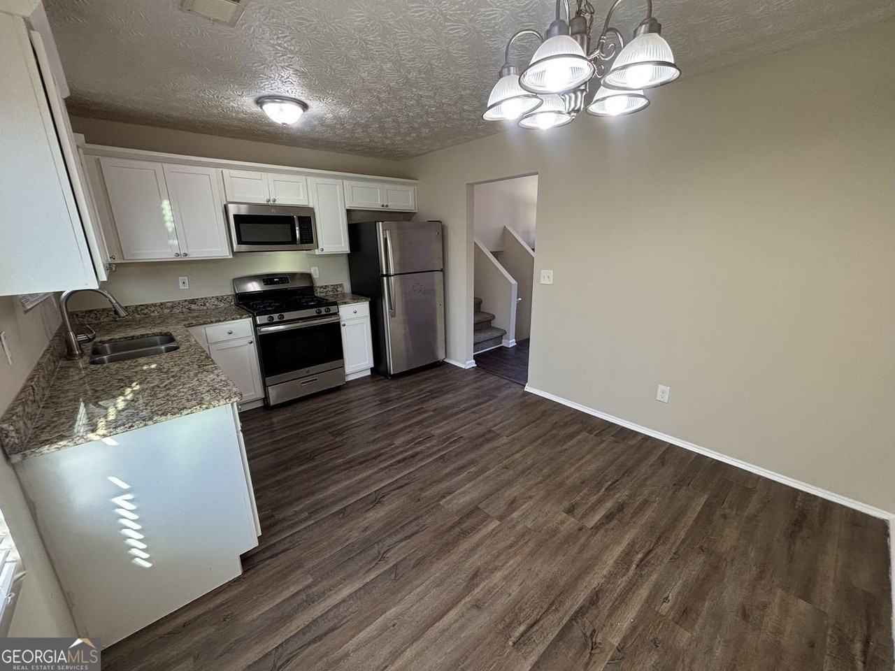 3972 Glenwood Downs Ln - Photo 3 of 13