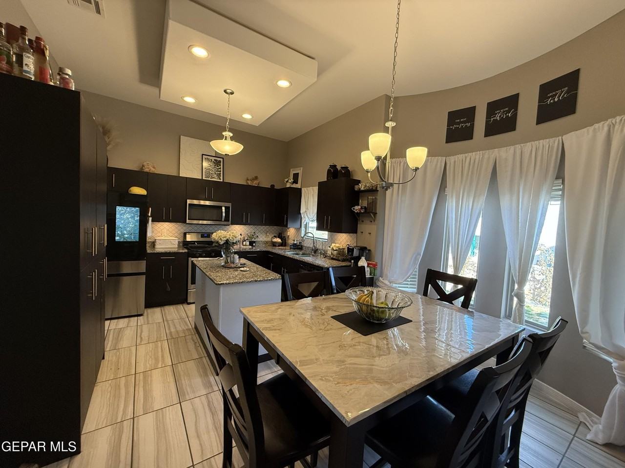 954 Brudenal Pl - Photo 7 of 24