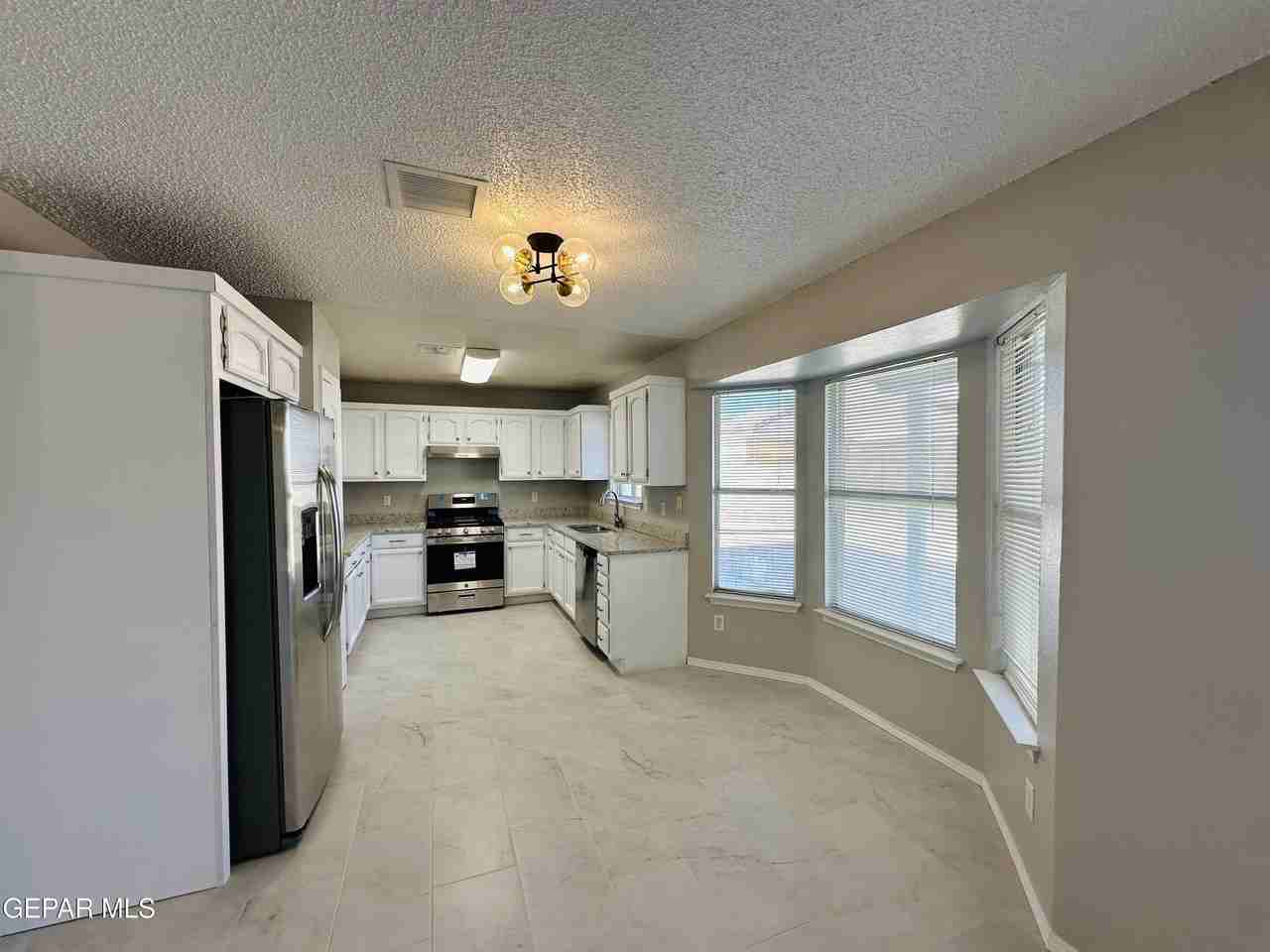 1634 Via Seca Dr - Photo 6 of 14